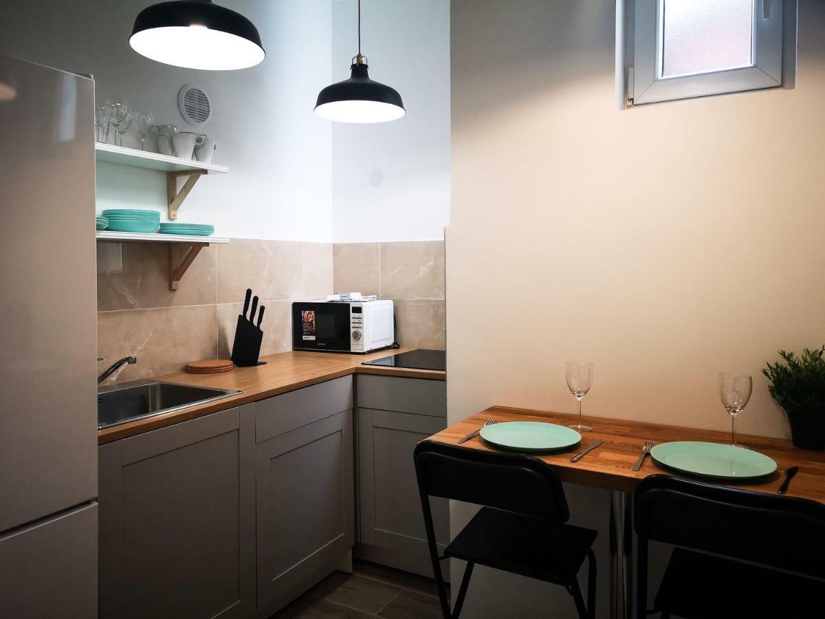 Filinhome Stefanovica Suite 8 نوفي ساد المظهر الخارجي الصورة