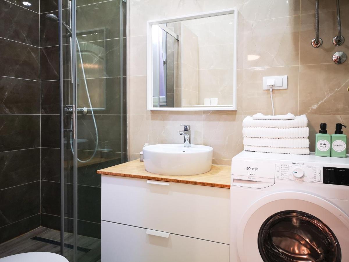 Filinhome Stefanovica Suite 8 نوفي ساد المظهر الخارجي الصورة