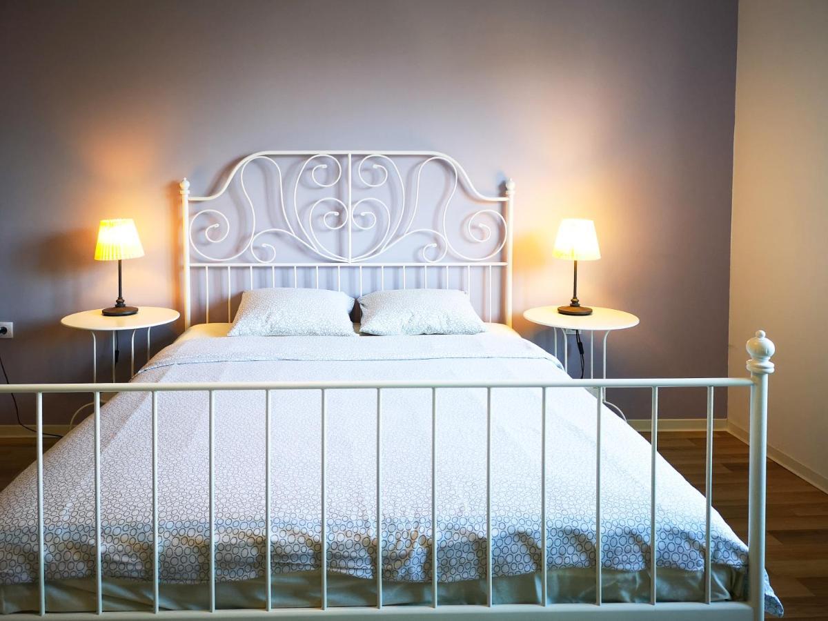 Filinhome Stefanovica Suite 8 نوفي ساد المظهر الخارجي الصورة